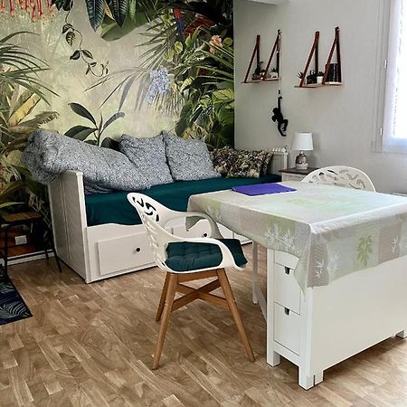 Senane - Joli Studio A 50M De La Plage, Parking Apartment Courseulles-sur-Mer Bagian luar foto