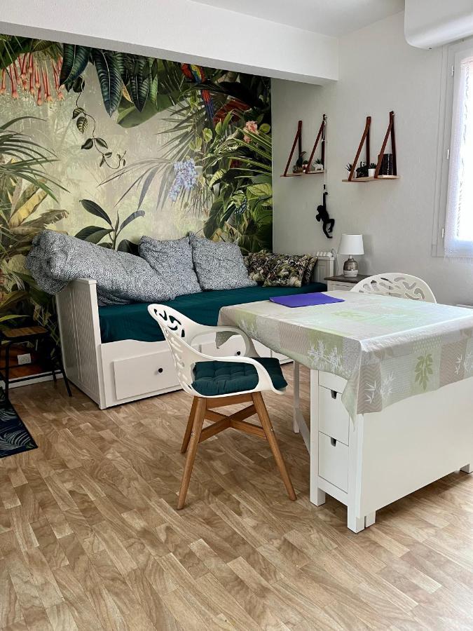 Senane - Joli Studio A 50M De La Plage, Parking Apartment Courseulles-sur-Mer Bagian luar foto